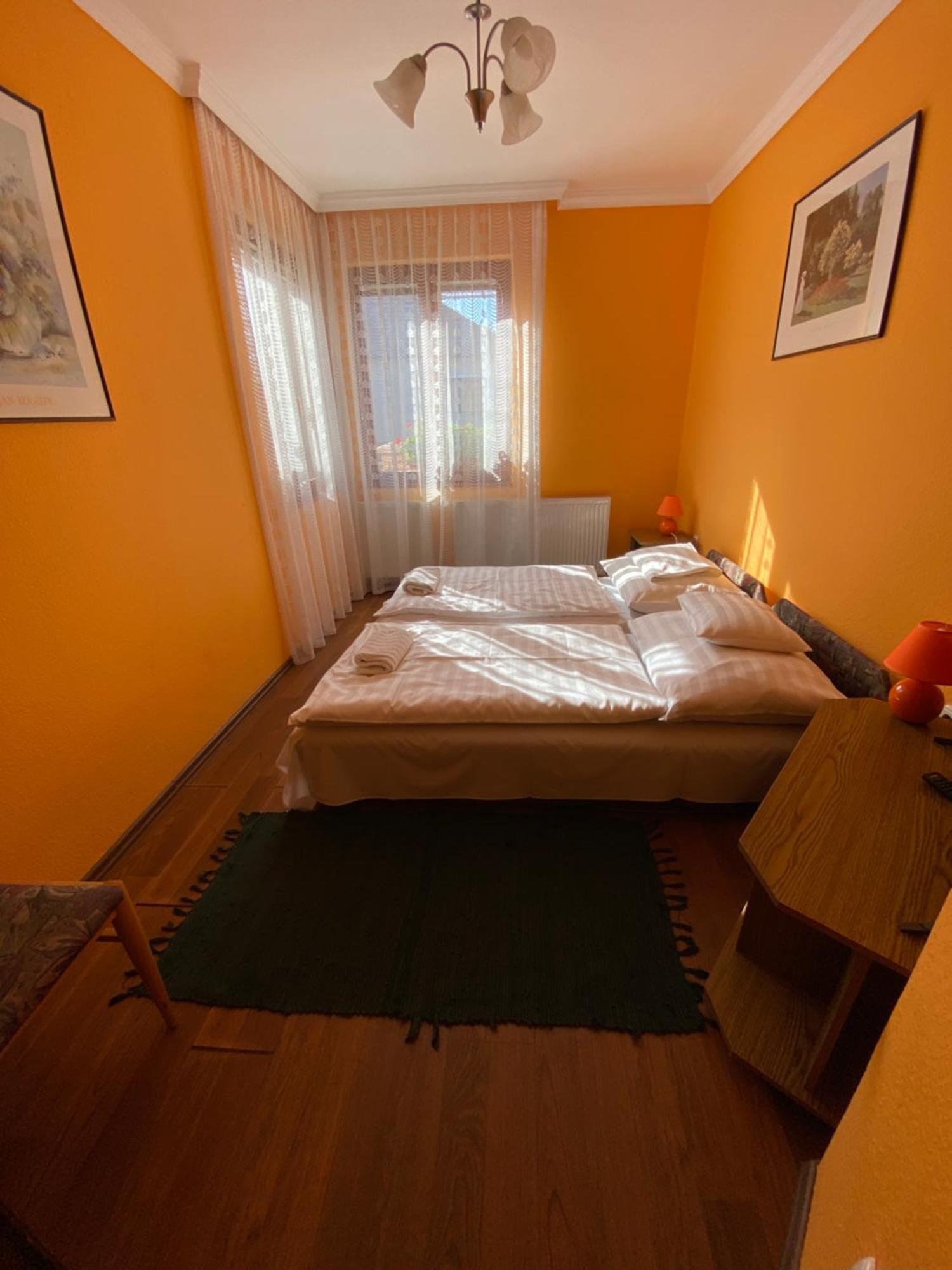 Apartman Dora Hajdúszoboszló Екстериор снимка